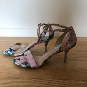Anthropologie BHLDN Betsey Johnson Heels Size 10